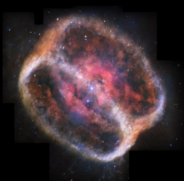 1-stsci-01-main.jpg 