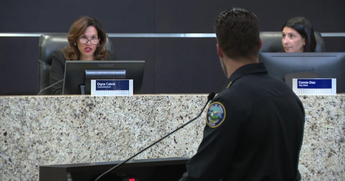 Doral approves police partnership with ICE amid tensions at City Hall Doral approves police partnership with ICE amid tensions at City Hall