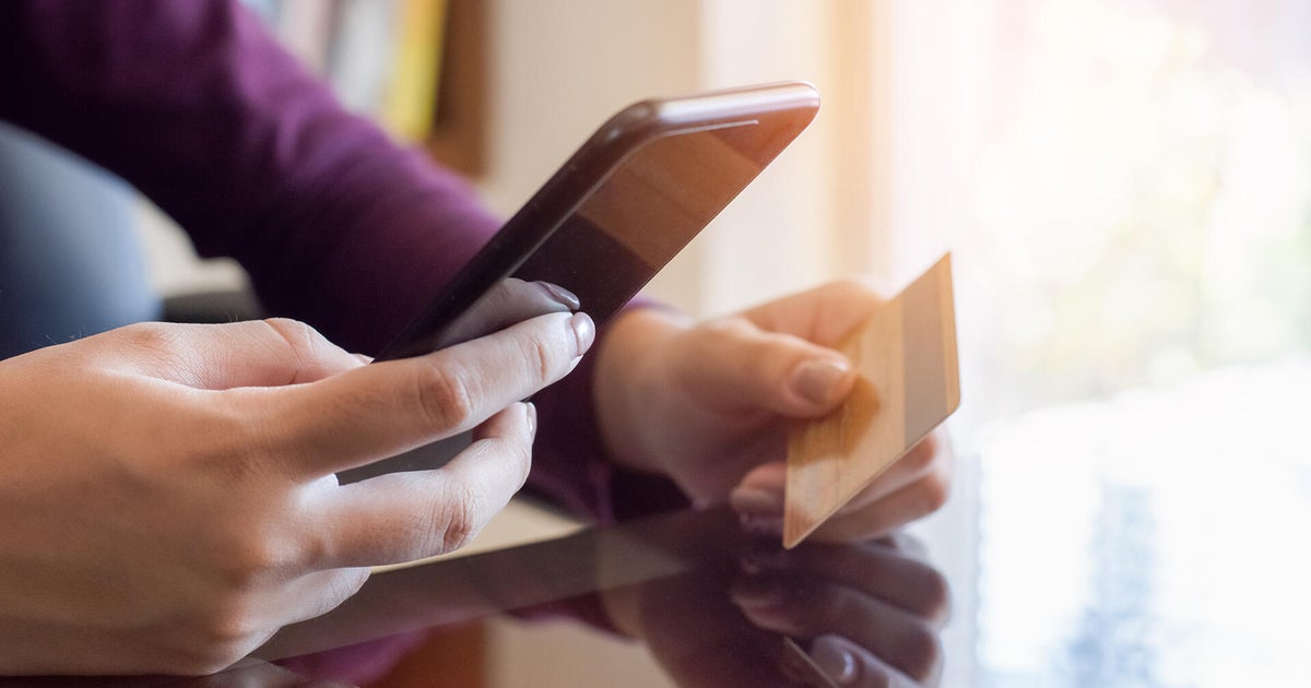 NYC officials warn of scams to watch out for this holiday shopping season