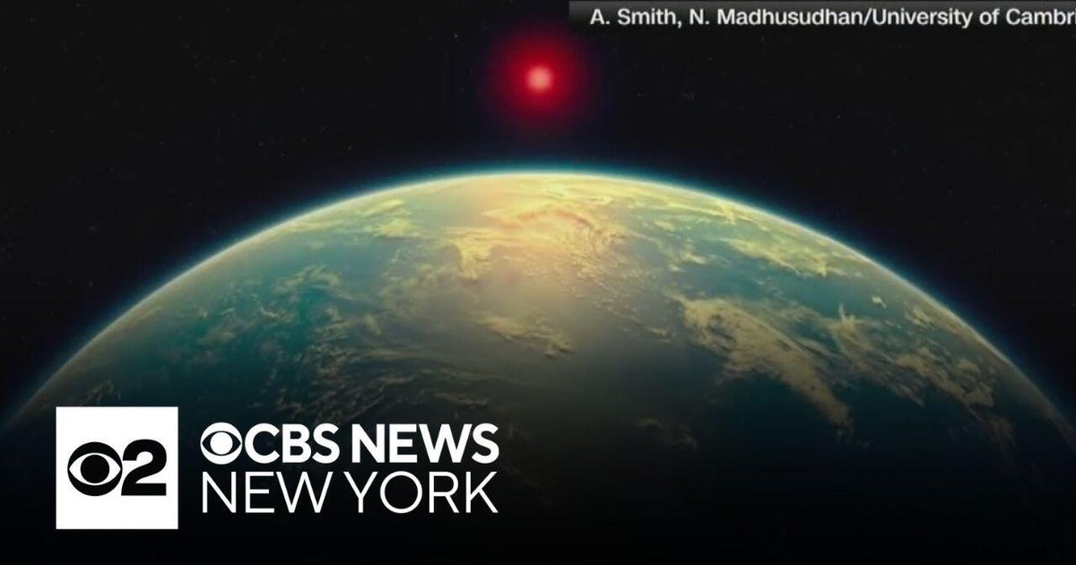 Scientists detect signs on possible life on distant planet