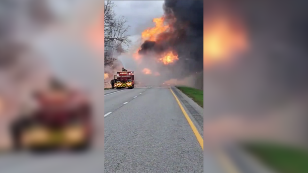 042125-i65-semi-fire-2.png 