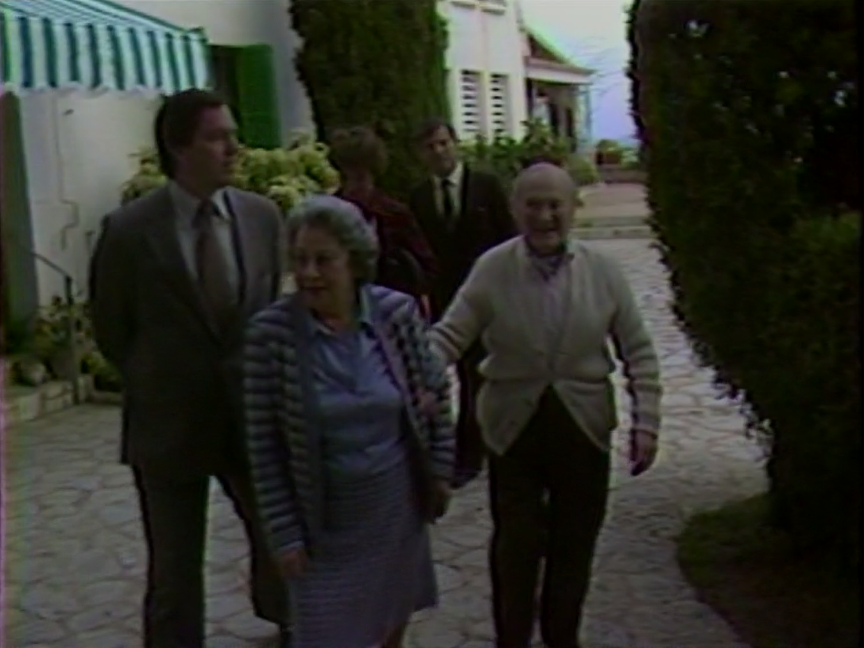 bill-kurtis-joan-miro.png 