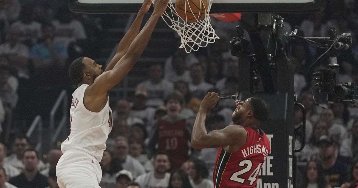 Mitchell, Jerome help Cleveland Cavaliers rout Miami Heat 121-100 in Game 1 of 1st-round series Mitchell, Jerome help Cleveland Cavaliers rout Miami Heat 121-100 in Game 1 of 1st-round series