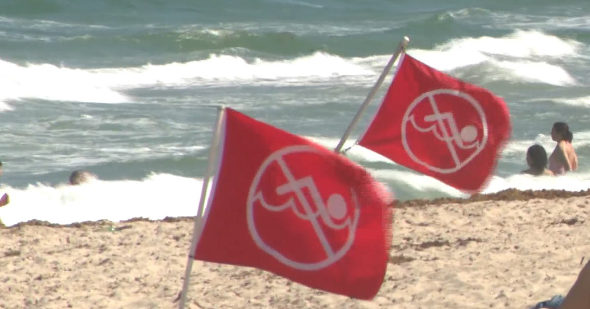 Fort Lauderdale Ocean Rescue shares survival tips after teen’s drowning Fort Lauderdale Ocean Rescue shares survival tips after teen’s drowning