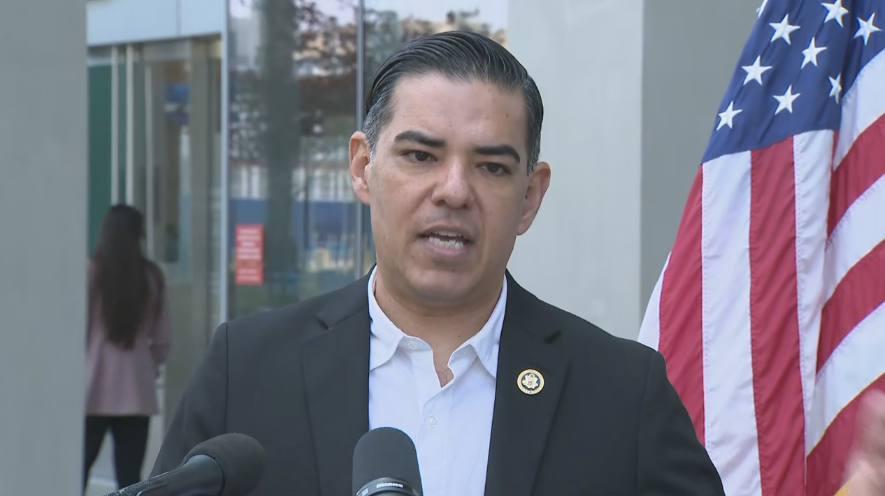 rep-robert-garica.png
