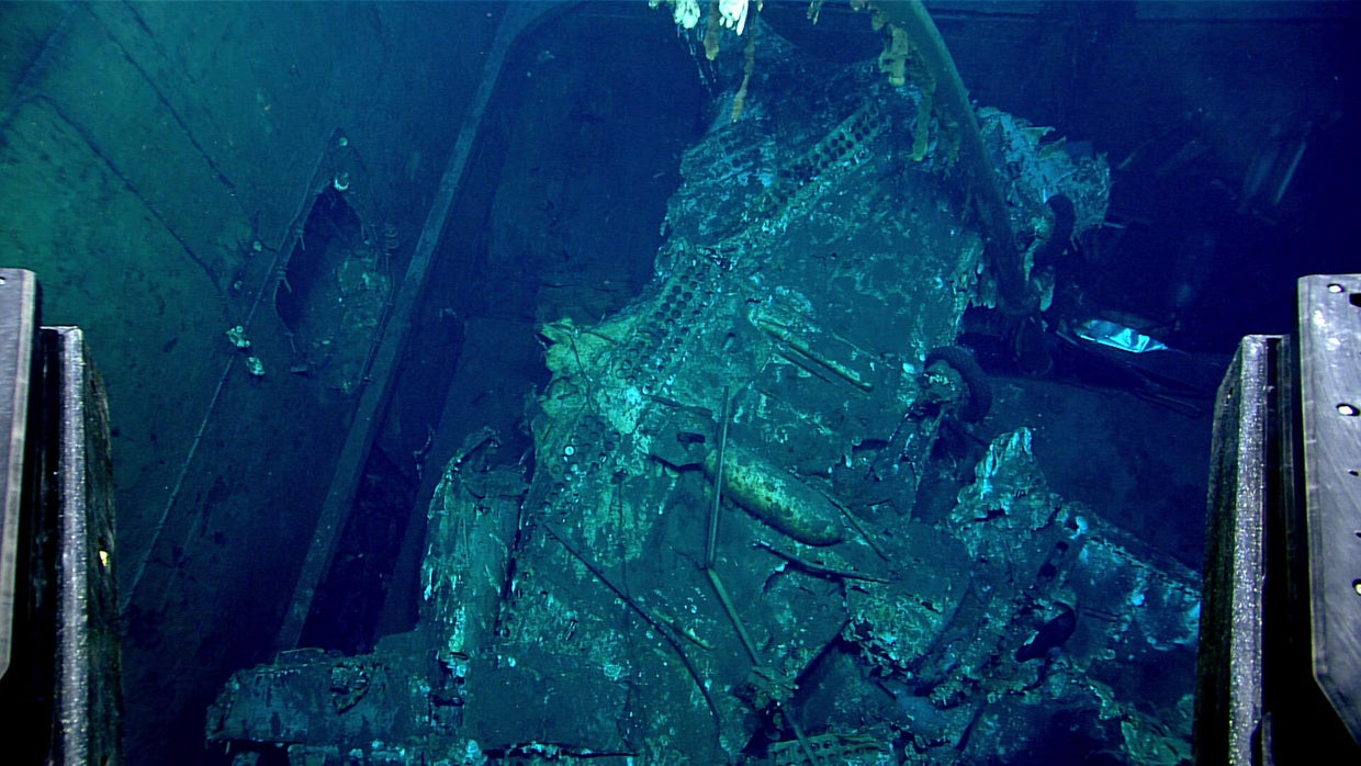 dive07-elevator.jpg
