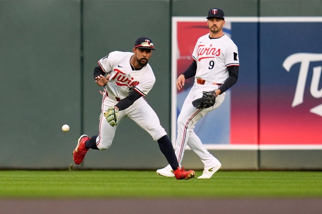 White Sox Twins Baseball 
