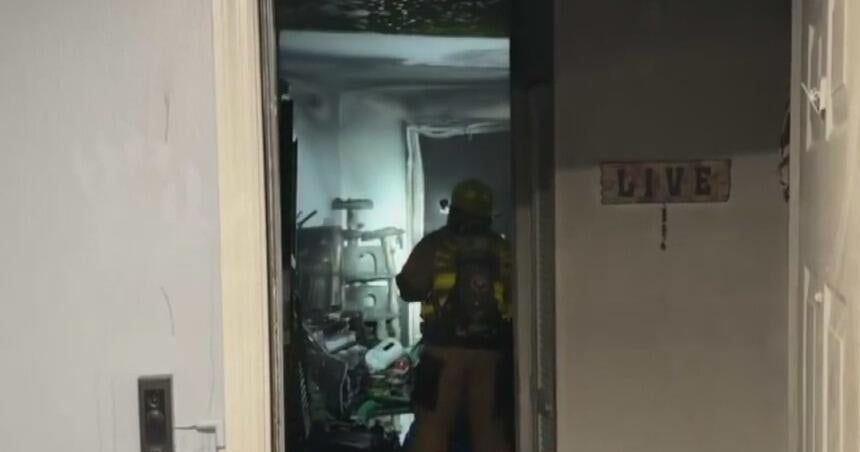 Dozens of residents displaced after Fort Lauderdale apartment fire