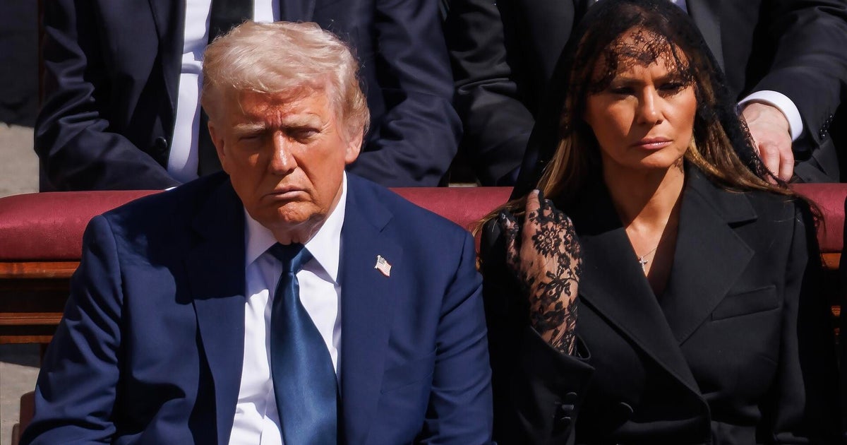 Trump nerede, diğer dünya liderleri Papa Francis'in cenazesinde oturuyordu