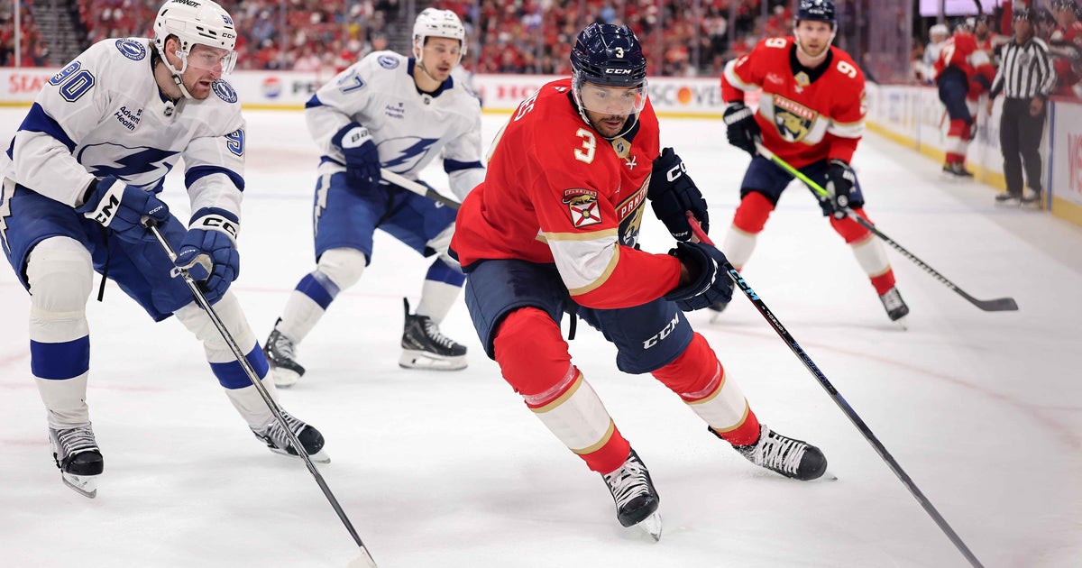 Florida Panthers rally with two goals in 11 seconds to stun Tampa Bay Lightning, take 3-1 series lead Florida Panthers rally with two goals in 11 seconds to stun Tampa Bay Lightning, take 3-1 series lead