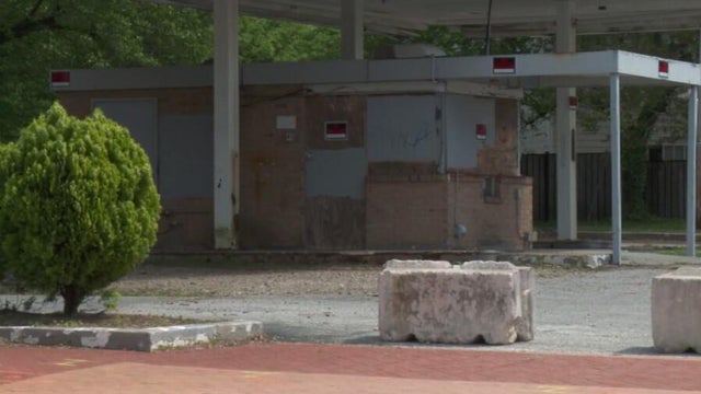 Abandoned Gas Station in Annapolis, Maryland to be Demolished 