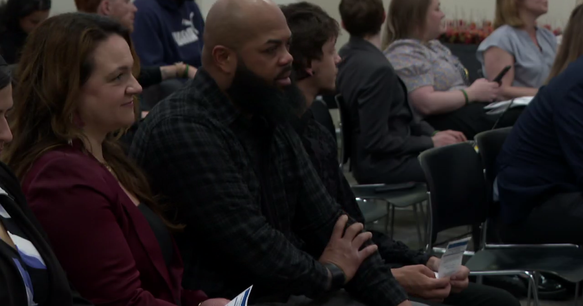 Skokie Mental Health Court participants get clean records with graduation