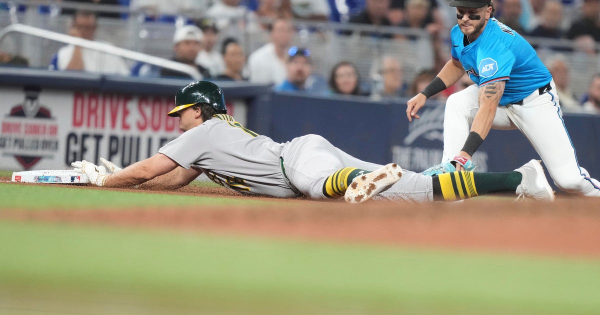 Kurtz triples, scores and Ferguson retires 3 straight in the 9th to lift Athletics over Miami Marlins 3-2 Kurtz triples, scores and Ferguson retires 3 straight in the 9th to lift Athletics over Miami Marlins 3-2