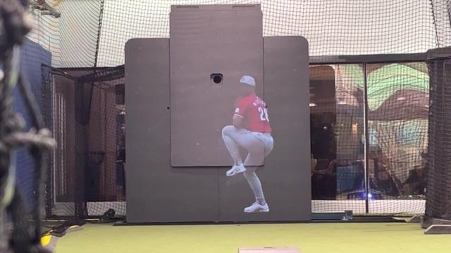 web-only-friendly-marlins-pitching-machine-cugno.jpg 