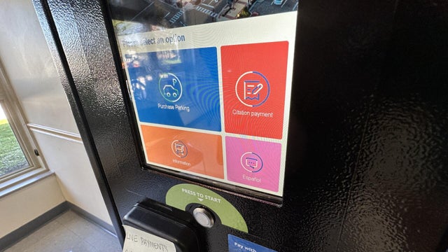 royal-oak-parking.jpg 