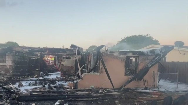 miami-gardens-house-fire.jpg 