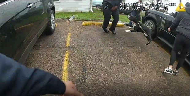 Dog-schot-for-policy-body-cam-footage-images-2.jpg 