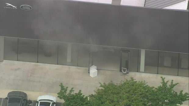 lns-saint-davids-car-dealership-fire-050825-frame-40202.jpg 