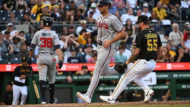 Atlanta Braves v Pittsburgh Pirates 