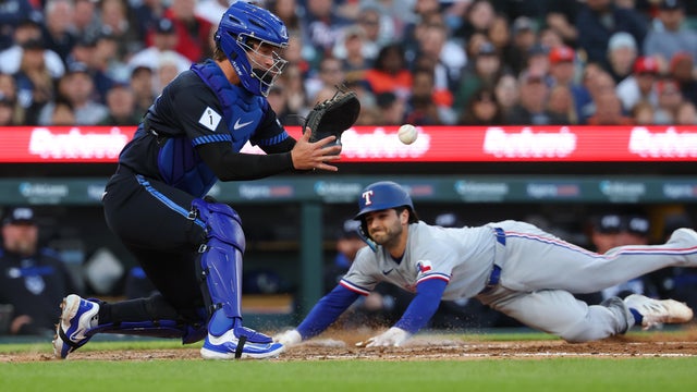 Texas Rangers v Detroit Tigers 