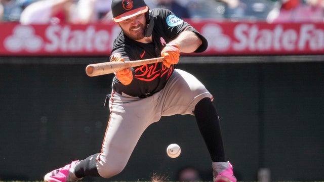 Orioles Angels Baseball 