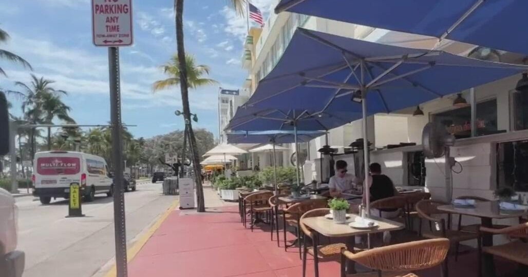 Miami Beach to give residents notice before towing car