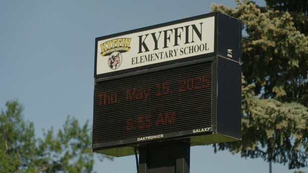 school.jpg 
