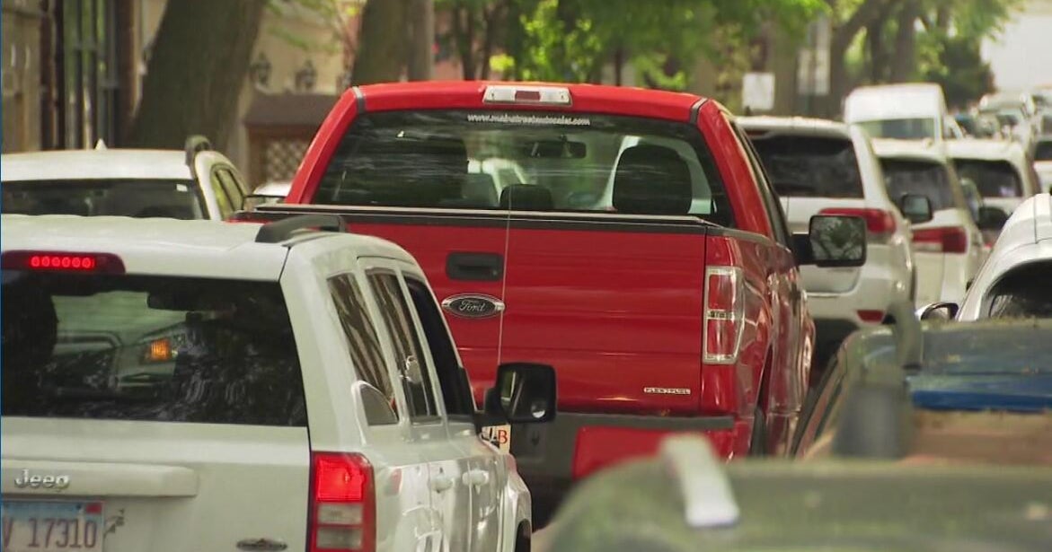 Water Infrastructure Repairs Disrupt Traffic in Chicago, Lethbridge, Jefferson City, Freeport