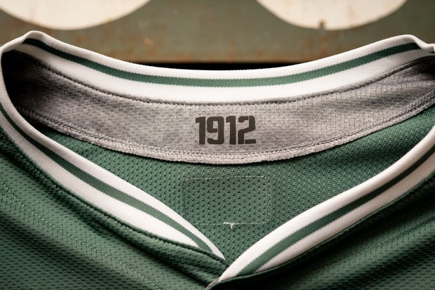 20250416-mm-cityconnectjerseys-024-1.jpg 