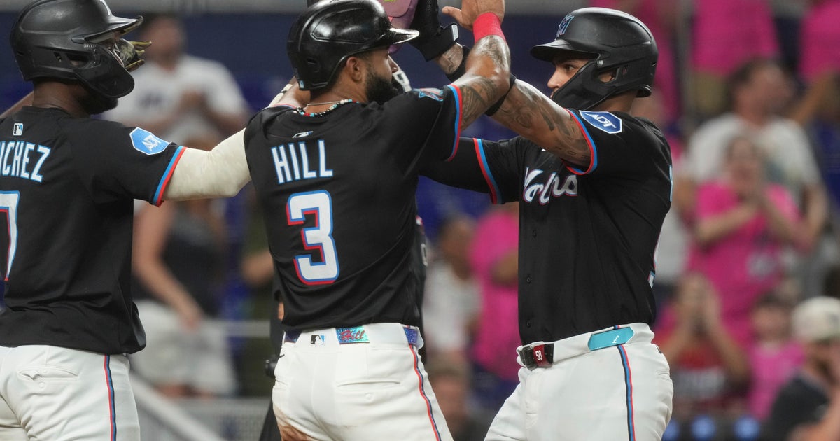 Marlins top Rays 9-4 Marlins top Rays 9-4