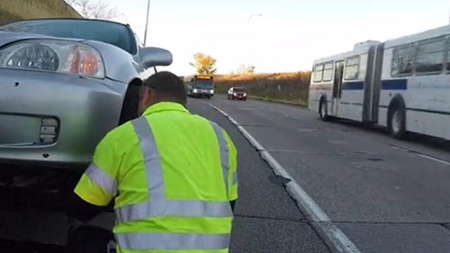 roadside-emergency-aaa.jpg 