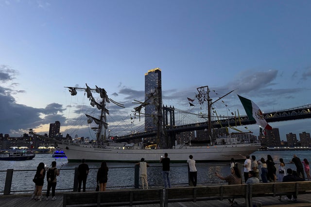 Brooklyn Bridge Collision 