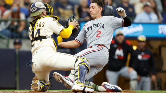 Minnesota Twins v Milwaukee Brewers 