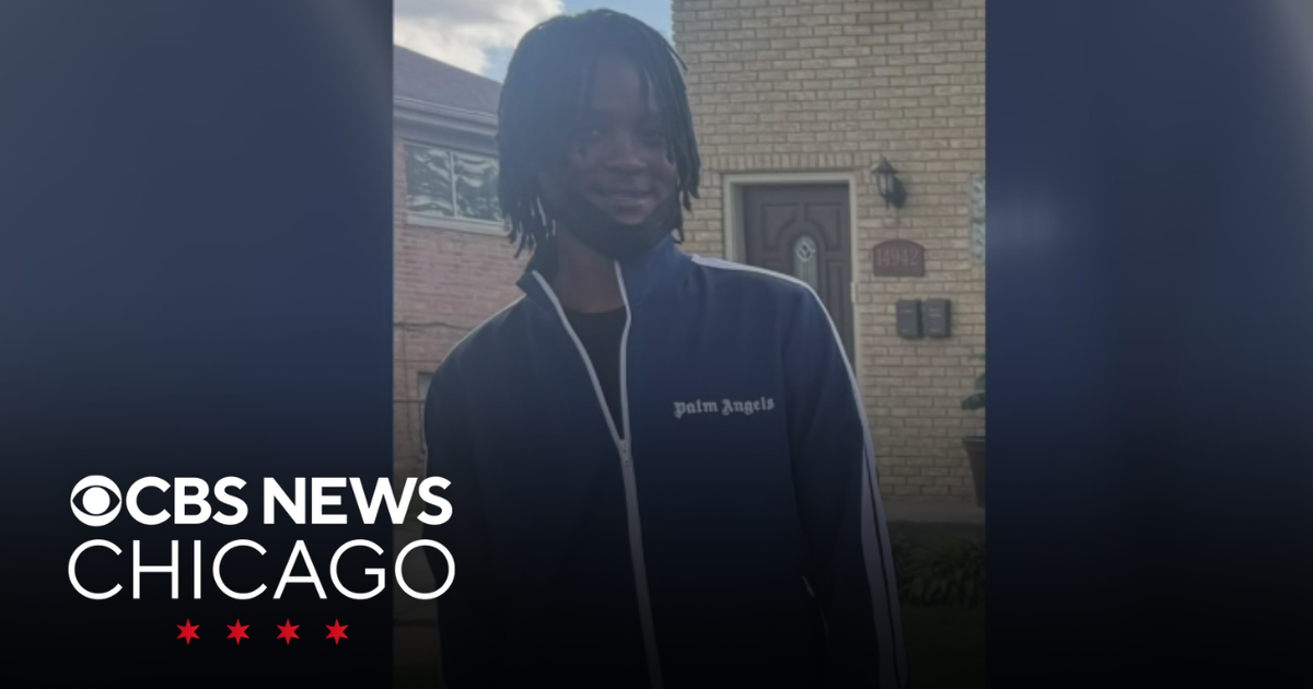 15-year-old boy shot, killed in Chicago's Roseland neighborhood - CBS ...