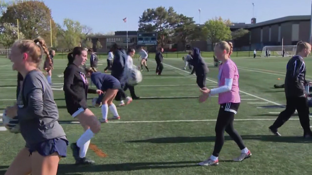 new-trier-girls-soccer.png 