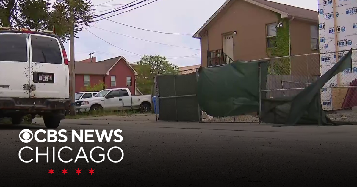 Person of interest in custody in deadly Near West Side stabbing of ...
