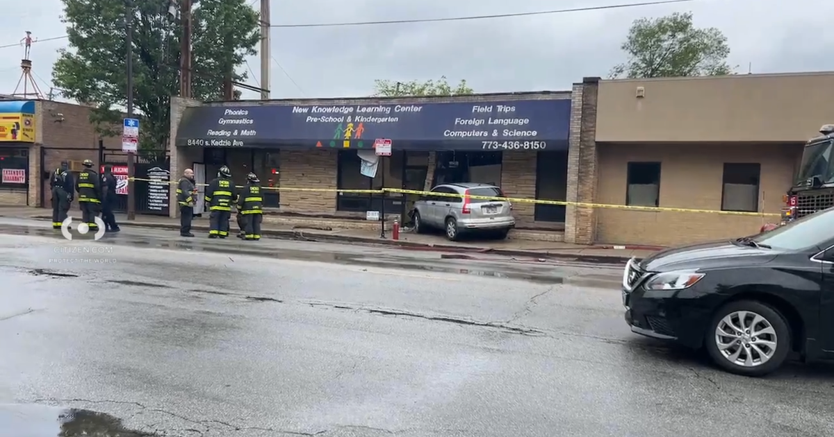 Car Crashes Into Chicago, Palos Park Daycares Injuring Children, Adults