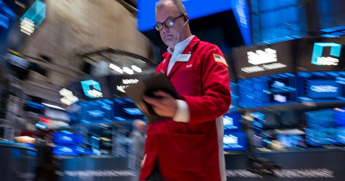 https://assets1.cbsnewsstatic.com/hub/i/r/2025/05/20/bcf04e48-3cf9-49f8-8064-6386b4d708a2/thumbnail/1200x630/aca82cd84456cbb3a2464cb3cd3da815/cbsn-fusion-big-tech-stocks-dip-lower-home-depot-does-not-plan-raise-prices-due-tariffs-thumbnail.jpg?v=f20aa8902dce18e45d5824503b07db36