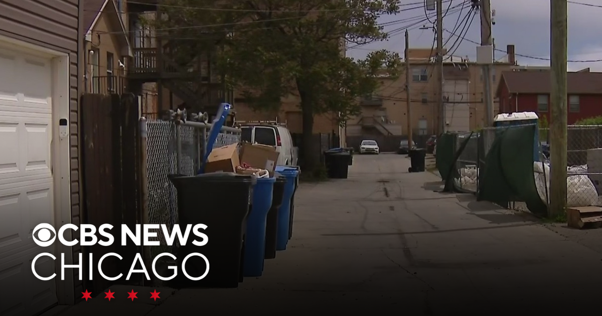 Man charged in deadly stabbing of construction contractor on Near West ...