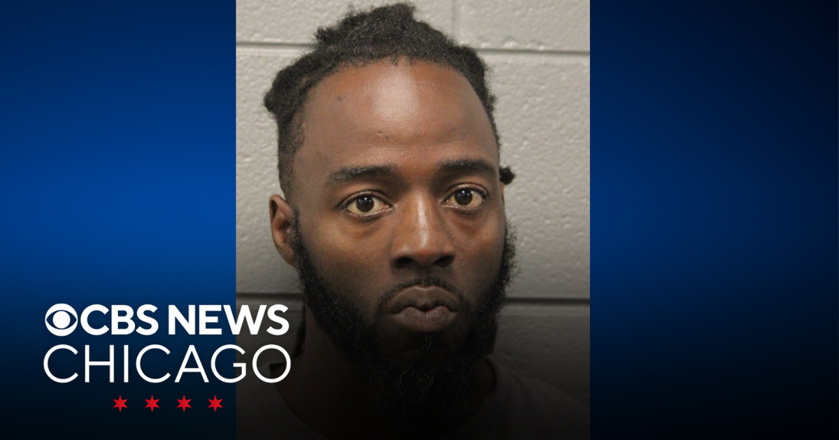 Man charged in deadly stabbing of contractor to appear in court - CBS ...