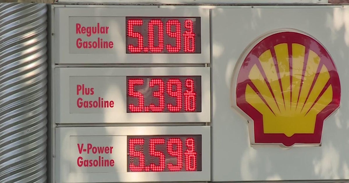 Northern California travelers to pay hefty prices at pump to travel this holiday weekend