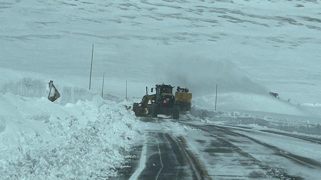 trail-ridge-rd-still-closed-2-rmnp.jpg 