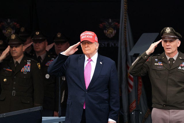 US-POLITICS-TRUMP-MILITARY 