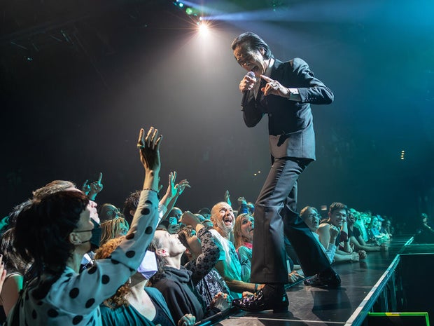 2025-nick-cave-salt-shed-chicago-04282025-kirstine-walton-12.jpg 