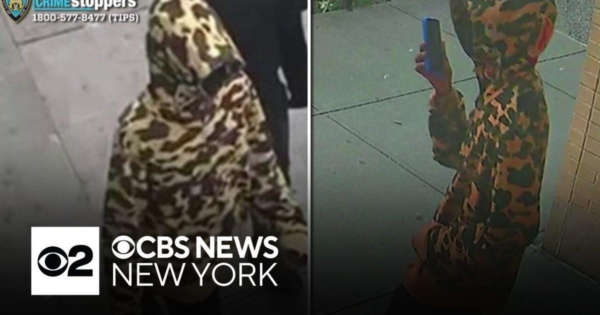 NYPD Releases Photos of Suspect in Fatal Bronx Fordham Shooting