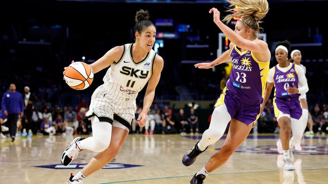 Chicago Sky v Los Angeles Sparks 