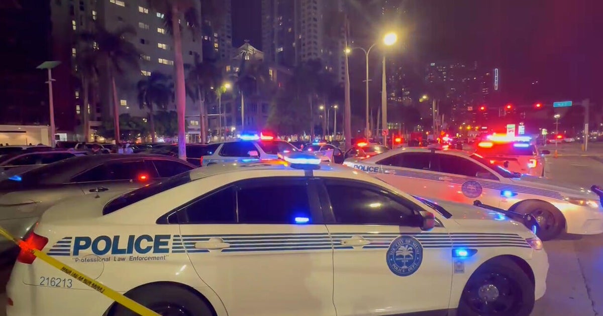 Miami officer shoots driver near Bayfront Park music festival during traffic incident, police say