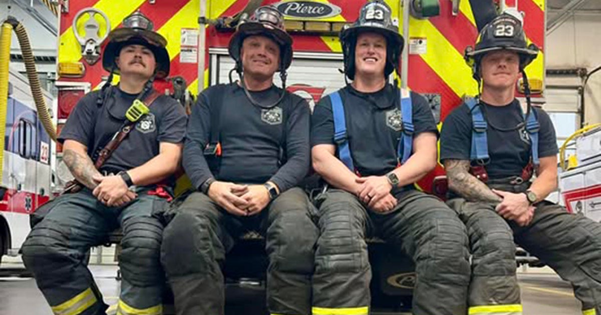 Colorado first responders help deliver newborn, mother and baby okay after roadside delivery Colorado first responders help deliver newborn, mother and baby okay after roadside delivery