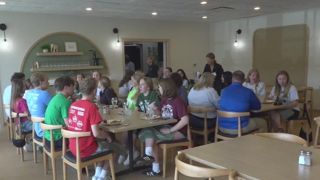 Michigan restaurant receives nearly $200K from student fundraiser 