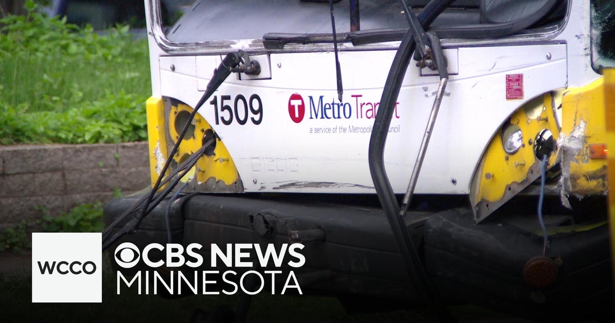 SUV collides with Metro Transit bus in Minneapolis, police say SUV collides with Metro Transit bus in Minneapolis, police say
